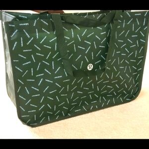 Lululemon Green Tote Bag